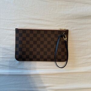 Louis Vuitton pochette